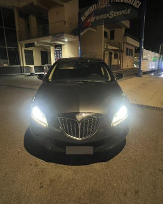 LANCIA DELTA 1.6 MULTIJET – CAMBIO AUTOMATICO