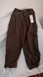pantaloni donna cargo fit marroni  Stradivarius 