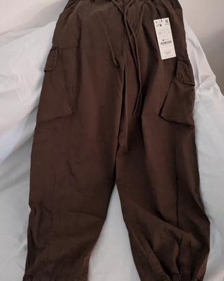 pantaloni donna cargo fit marroni  Stradivarius 