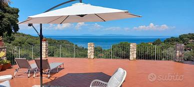 Casa indi in bifamiliare con vista mare e terrazza