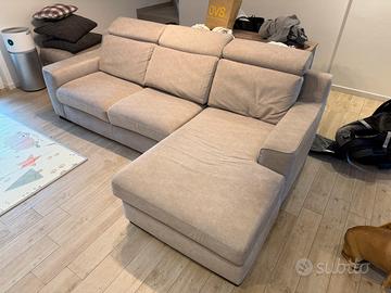 Divano Poltrone e Sofà pari al nuovo