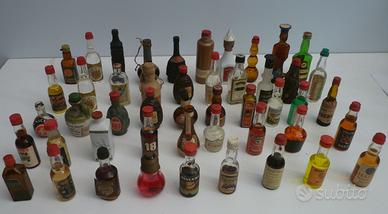bottiglie mignon  per collezionsti