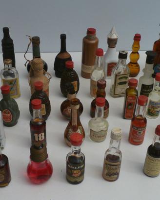 bottiglie mignon  per collezionsti