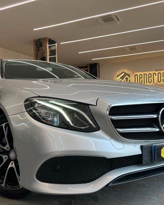 Mercedes-benz E 220 d Auto Premium Plus