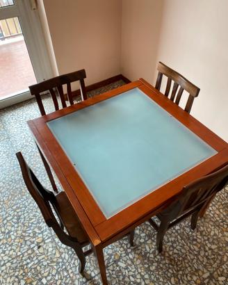 Tavolo allungabile + 4 sesie in legno