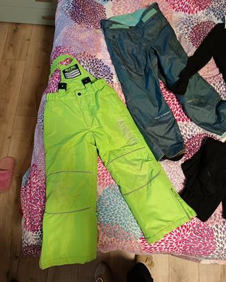  2 pantaloni neve 5/6 anni, 2 completi intimi term