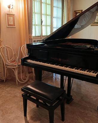 Pianoforte a mezza coda Crasselt& Rahse