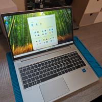 HP ProBook 450 G8  i5 16GB RAM  256GB SSD grado A