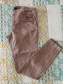 Pantaloni donna