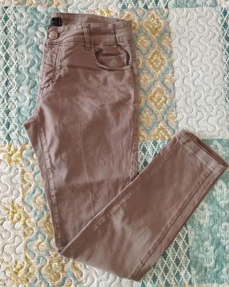 Pantaloni donna
