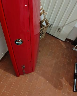 Cofano posteriore alfa 75 rosso
