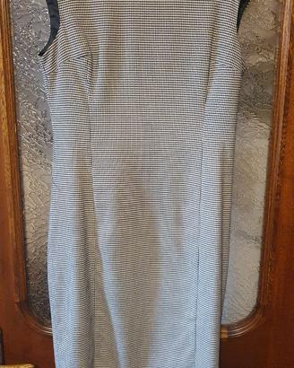 Abito smanicato donna