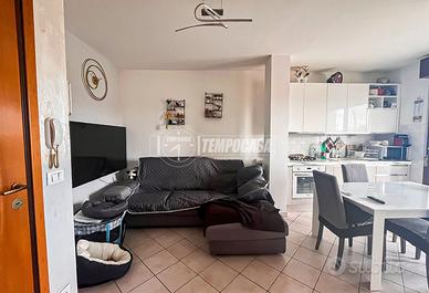 APPARTAMENTO CON TERRAZZO E GARAGE PRIVATO