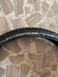 Pirelli scorpion enduro M Hardwall 29x2.40