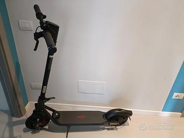 monopattino ninebot