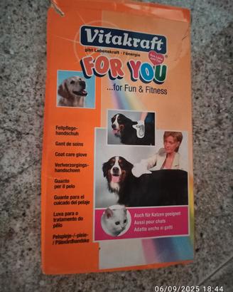 guanto spazzola animali