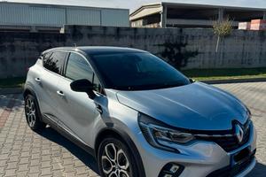 Renault Captur e-tech hybrid