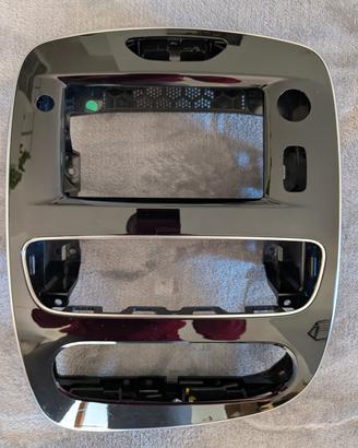 Cornice autoradio clima Clio 4