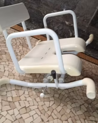 Sedia per vasca da bagno per anziani e disabili