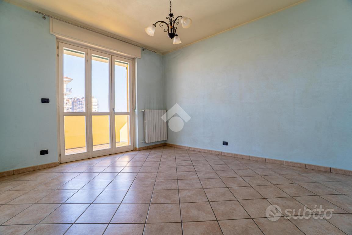 Apartment in Verzuolo, Papò - Altro
