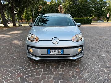 UP! 1.0 benzina  40,000 km 2014. E5