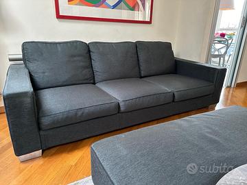 Divani  Flexform originali con puoff centro stanza