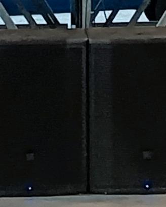 JBL PRX818 