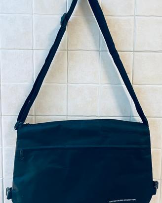 Borsa messenger United  colors of Benetton