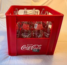 Cassetta, contenitore Coca-Cola con bo