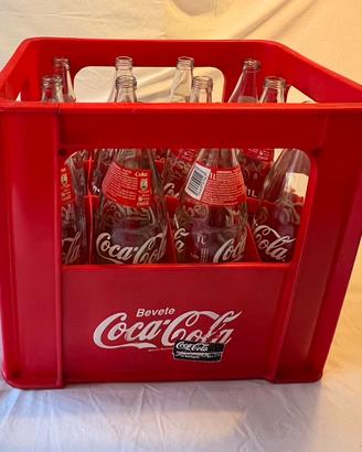 Cassetta, contenitore Coca-Cola con bo