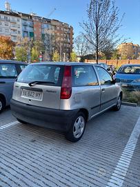 Fiat Punto 1999 ELX 1.2 44kW