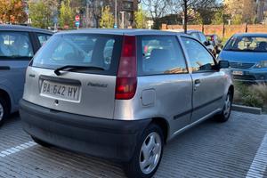 Fiat Punto 1999 ELX 1.2 44kW
