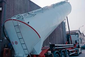   Semirimorchio ribaltabile Piacenza 