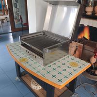 BARBECUE A CARBONELLA CON PIANO IN PIETRA LAVICA