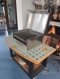 BARBECUE A CARBONELLA CON PIANO IN PIETRA LAVICA