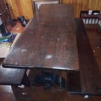 Tavolo e panche legno massiccio 