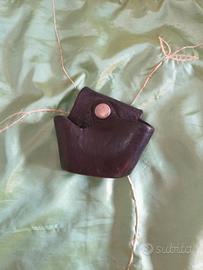 Porta manette in pelle