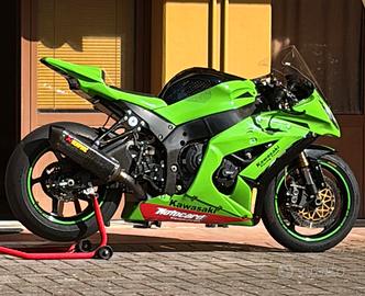 Kawasaki zx10r 2011