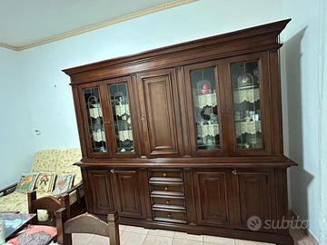 Credenza