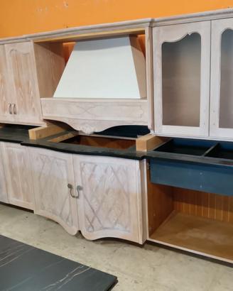 CUCINA DA MOSTRA STILE PROVENZALE