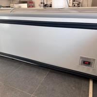 Coppia di banco frigo a temperatura negativa -22