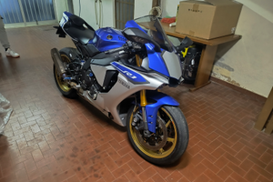 Yamaha R1 2017