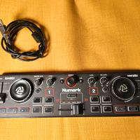Controller DJ NUMARK DJ2GO2