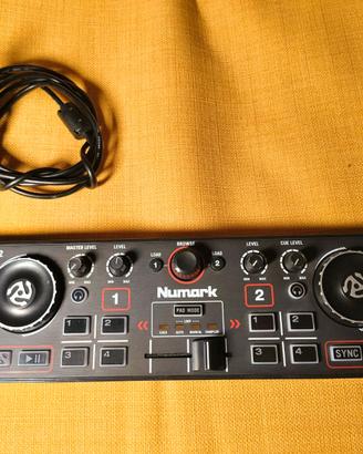 Controller DJ NUMARK DJ2GO2