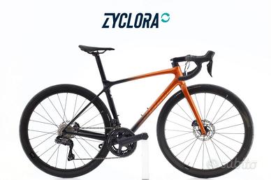 Giant TCR Advanced Pro 0 Di2 12V t.52