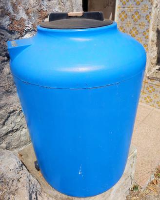 Contenitore acqua