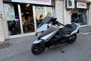 Yamaha TMAX 530