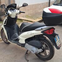  Malaguti centro 125 scooter non funzionante.