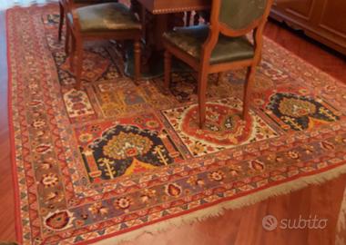 Grande tappeto meccanico vintage