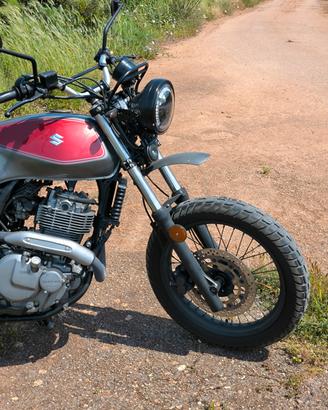 SUZUKI XF 650 FREEWIND